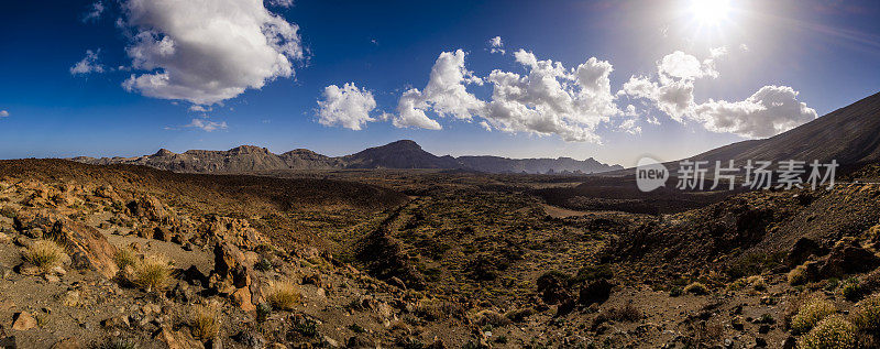 全景图像，月球景观，Mirador Tabonal Negro, Las canadas caldera, Teide国家公园，特内里费，加那利群岛，西班牙